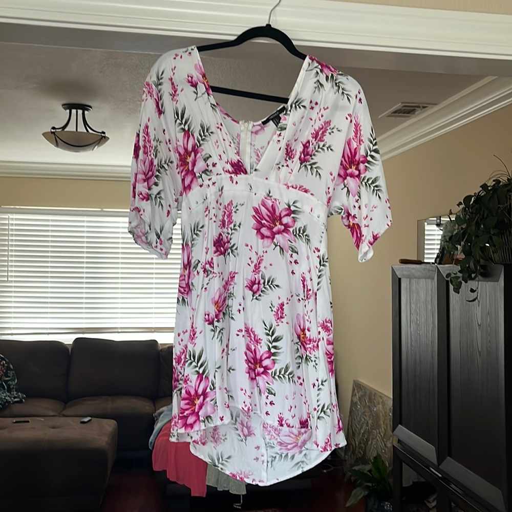 Pink floral flowy dress